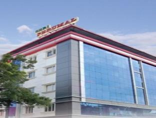 Shri Perumal Inn Pondicherry Exteriör bild
