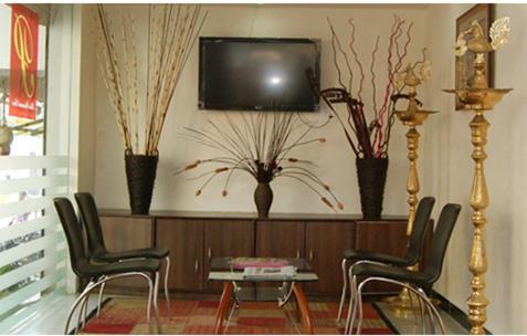 Shri Perumal Inn Pondicherry Exteriör bild